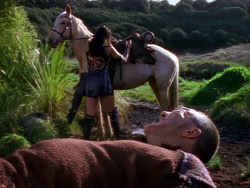 extant_XenaWarriorPrincess_1x01-SinsOfThePast_01432