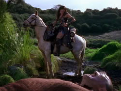 extant_XenaWarriorPrincess_1x01-SinsOfThePast_01442
