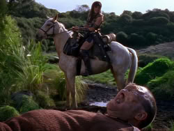 extant_XenaWarriorPrincess_1x01-SinsOfThePast_01451