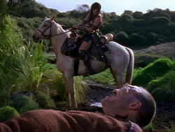 extant_XenaWarriorPrincess_1x01-SinsOfThePast_01452
