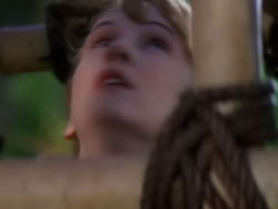extant_XenaWarriorPrincess_1x01-SinsOfThePast_01523