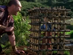 extant_XenaWarriorPrincess_1x01-SinsOfThePast_01525