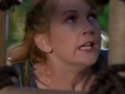 extant_XenaWarriorPrincess_1x01-SinsOfThePast_01529