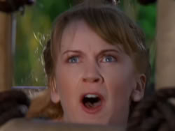 extant_XenaWarriorPrincess_1x01-SinsOfThePast_01530
