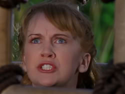 extant_XenaWarriorPrincess_1x01-SinsOfThePast_01531