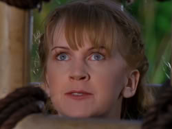 extant_XenaWarriorPrincess_1x01-SinsOfThePast_01534