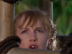 extant_XenaWarriorPrincess_1x01-SinsOfThePast_01535