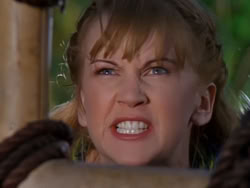 extant_XenaWarriorPrincess_1x01-SinsOfThePast_01536