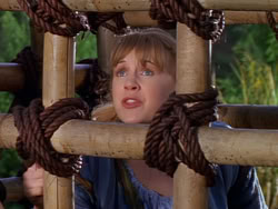 extant_XenaWarriorPrincess_1x01-SinsOfThePast_01546