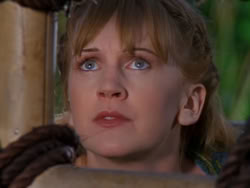extant_XenaWarriorPrincess_1x01-SinsOfThePast_01553