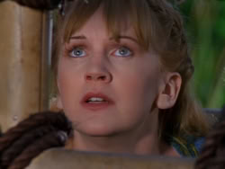 extant_XenaWarriorPrincess_1x01-SinsOfThePast_01555