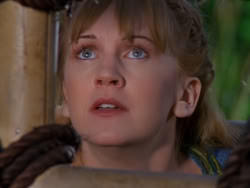 extant_XenaWarriorPrincess_1x01-SinsOfThePast_01556
