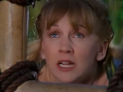 extant_XenaWarriorPrincess_1x01-SinsOfThePast_01559