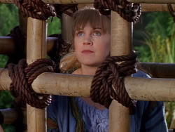 extant_XenaWarriorPrincess_1x01-SinsOfThePast_01569