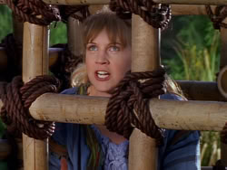 extant_XenaWarriorPrincess_1x01-SinsOfThePast_01585