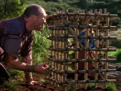 extant_XenaWarriorPrincess_1x01-SinsOfThePast_01596