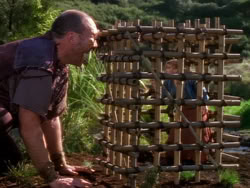 extant_XenaWarriorPrincess_1x01-SinsOfThePast_01599