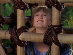extant_XenaWarriorPrincess_1x01-SinsOfThePast_01610