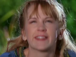 extant_XenaWarriorPrincess_1x01-SinsOfThePast_01638