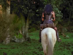 extant_XenaWarriorPrincess_1x01-SinsOfThePast_01686