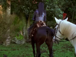 extant_XenaWarriorPrincess_1x01-SinsOfThePast_01712
