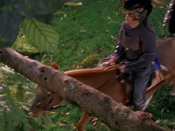 extant_XenaWarriorPrincess_1x01-SinsOfThePast_01730