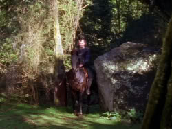 extant_XenaWarriorPrincess_1x01-SinsOfThePast_01734