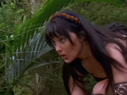 extant_XenaWarriorPrincess_1x01-SinsOfThePast_01748