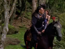 extant_XenaWarriorPrincess_1x01-SinsOfThePast_01767