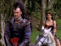 extant_XenaWarriorPrincess_1x01-SinsOfThePast_01776