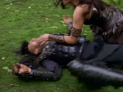 extant_XenaWarriorPrincess_1x01-SinsOfThePast_01792