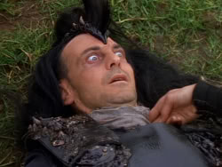 extant_XenaWarriorPrincess_1x01-SinsOfThePast_01794