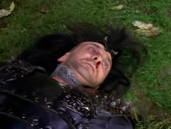 extant_XenaWarriorPrincess_1x01-SinsOfThePast_01815