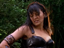 extant_XenaWarriorPrincess_1x01-SinsOfThePast_01818