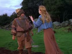 extant_XenaWarriorPrincess_1x01-SinsOfThePast_01882