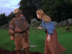 extant_XenaWarriorPrincess_1x01-SinsOfThePast_01888