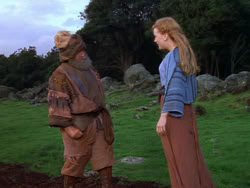 extant_XenaWarriorPrincess_1x01-SinsOfThePast_01898