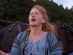 extant_XenaWarriorPrincess_1x01-SinsOfThePast_01979