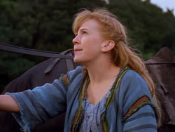 extant_XenaWarriorPrincess_1x01-SinsOfThePast_01983