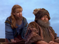 extant_XenaWarriorPrincess_1x01-SinsOfThePast_02021