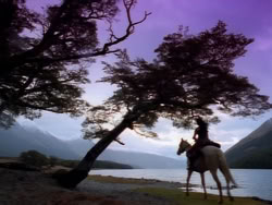 extant_XenaWarriorPrincess_1x01-SinsOfThePast_02045