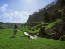 extant_XenaWarriorPrincess_1x01-SinsOfThePast_02077