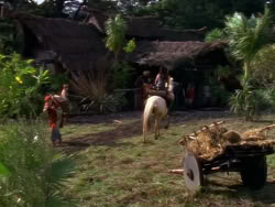 extant_XenaWarriorPrincess_1x01-SinsOfThePast_02125