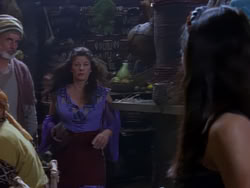 extant_XenaWarriorPrincess_1x01-SinsOfThePast_02173