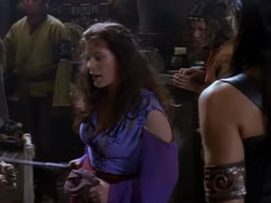 extant_XenaWarriorPrincess_1x01-SinsOfThePast_02208
