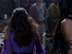 extant_XenaWarriorPrincess_1x01-SinsOfThePast_02230
