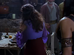 extant_XenaWarriorPrincess_1x01-SinsOfThePast_02231