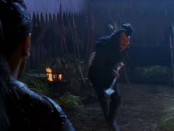 extant_XenaWarriorPrincess_1x01-SinsOfThePast_02344