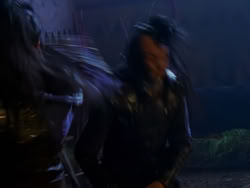 extant_XenaWarriorPrincess_1x01-SinsOfThePast_02359