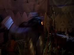 extant_XenaWarriorPrincess_1x01-SinsOfThePast_02365